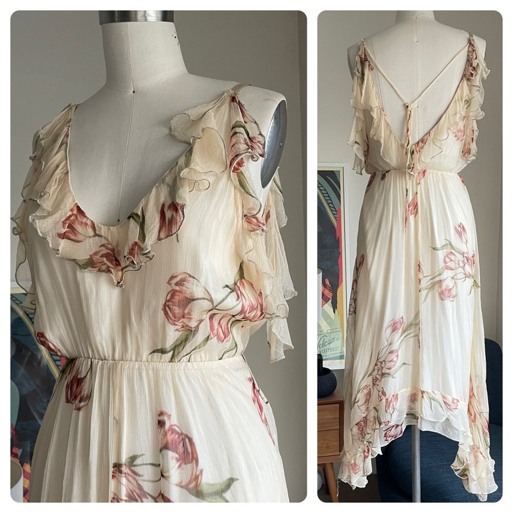 V7 NFC Chiffon Floral Dress